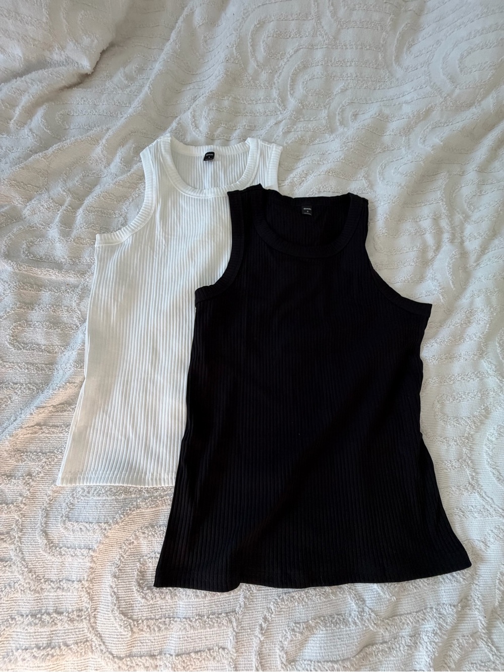Everyday Ribbed Tank Top — Black & White